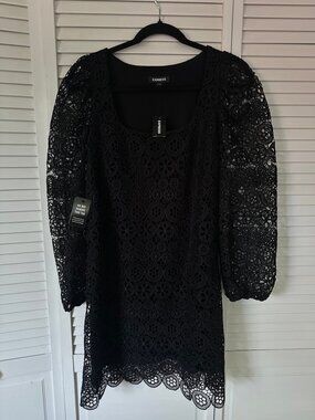 Express Women’s Size XS Black Lace Puff Sleeve Knee length‎ Dress Woven Floral